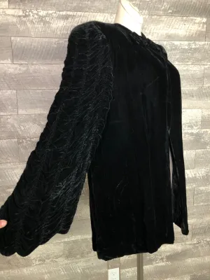 40s black silk velvet coffin pleat coat