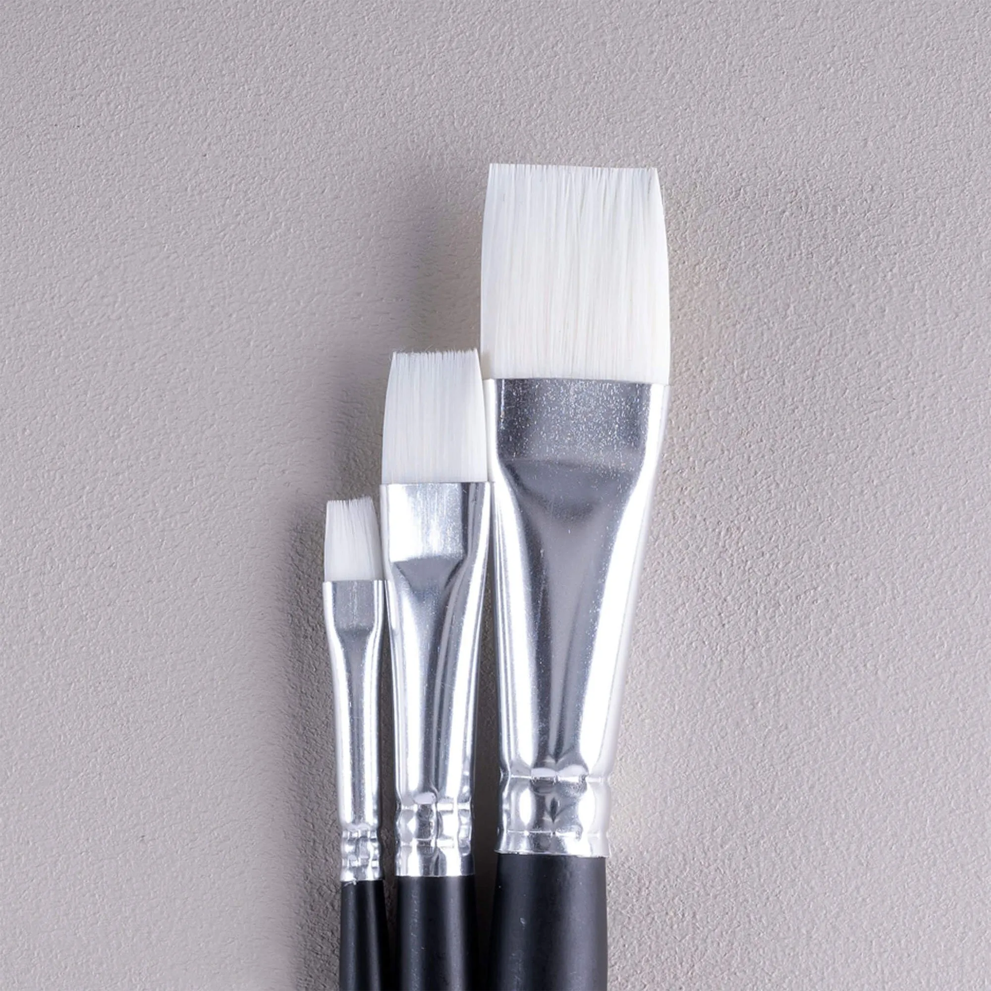ARTdiscount School Brushes - Packs of 10 - Flat