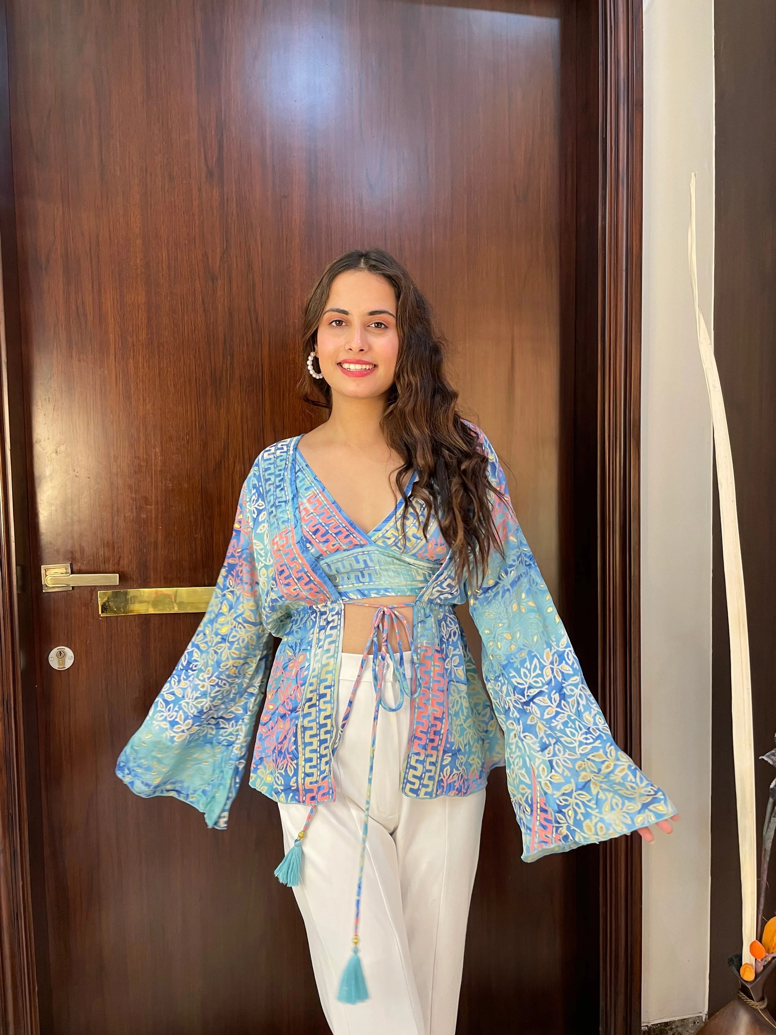 Dramatic Bell Sleeve Pair - Minty Ocean Breez