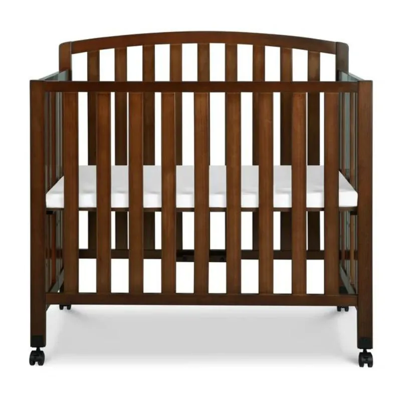 Dylan Folding Portable 3-in-1 Mini Crib