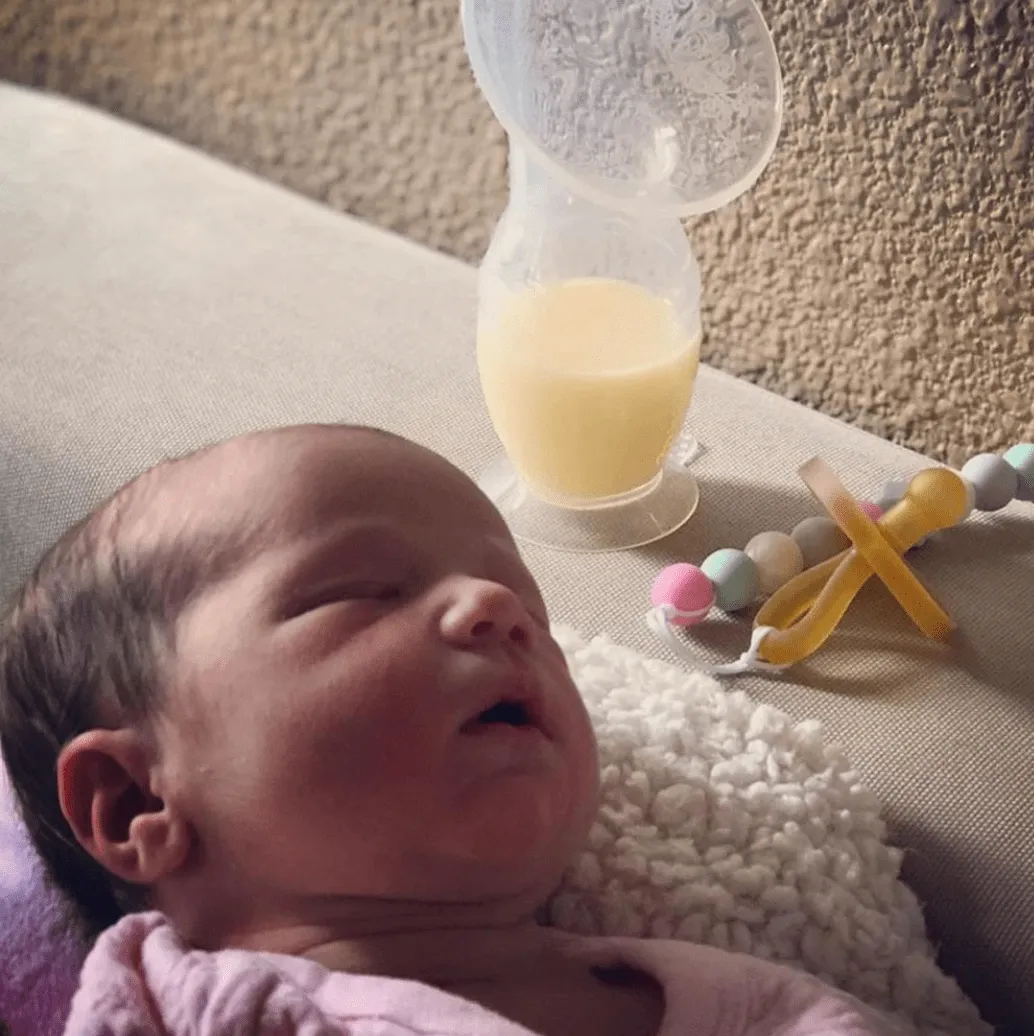 Haakaa Silicone Breast Pump with Base 100 ml