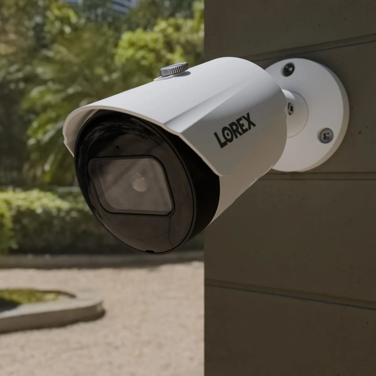 Lorex Elite Series NVR with A4 4MP (2K) IP Bullet Cameras - 4K 32-Channel 8TB Wired System